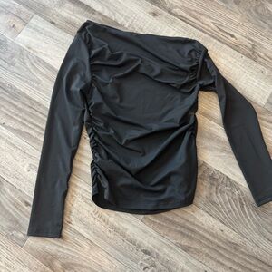 Asymmetrical long sleeve